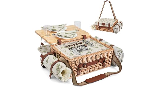 Multifunctional Wicker Picnic Basket Set for 2