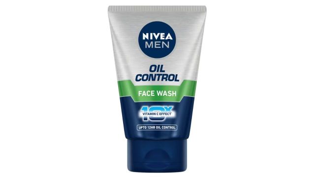Nivea Men Oil Control 10X Vitamin C Effect Face Wash