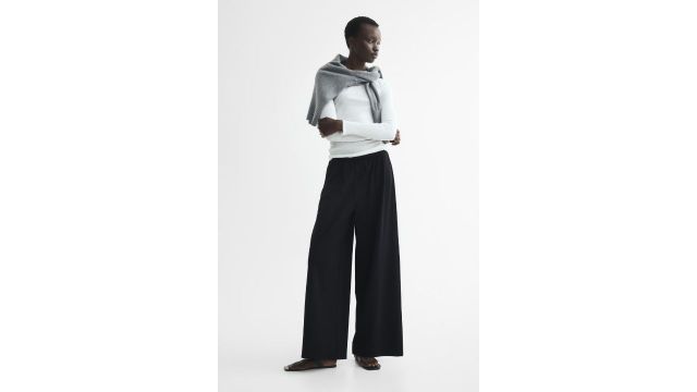 Pleated Drawstring Trousers