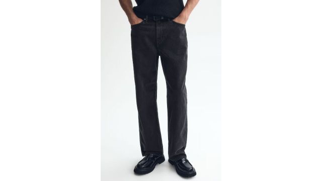 Relaxed Jeans in Black
