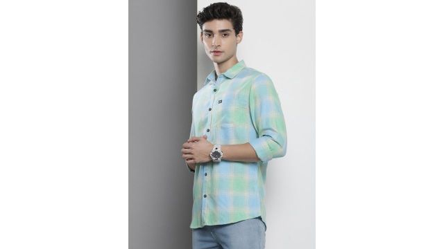 The Indian Garage Co Men Blue Checked Casual Shirt