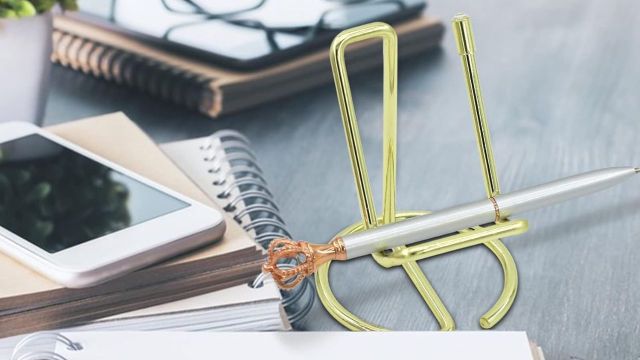 Top Desk Accessories for Apple Products