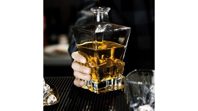 Vilon Whiskey Decanter