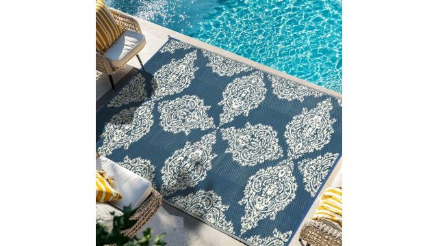 WIKIWIKI 5 x 8-Foot Geometric Outdoor Rug