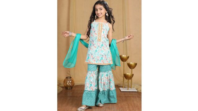 Cutiekins Girls Floral Printed Regular Gotta Patti Kurta with Sharara & Dupatta