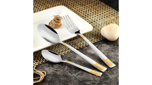 FnS 18 Pieces Premium Stainless Steel Cutlery Set