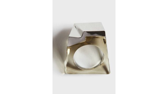 Geometric Ring