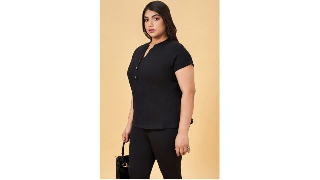 HONEY CURVYTUDE Black Solid Mandarin-Collar Top