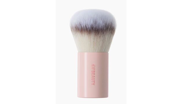 Kabuki Brush