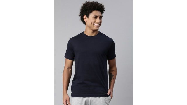 Levi's Men Soft Pure Cotton Round Neck Half Sleeve T-shirt