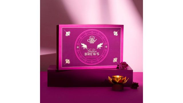 Tea Culture of the World Golden Brews Gift Set