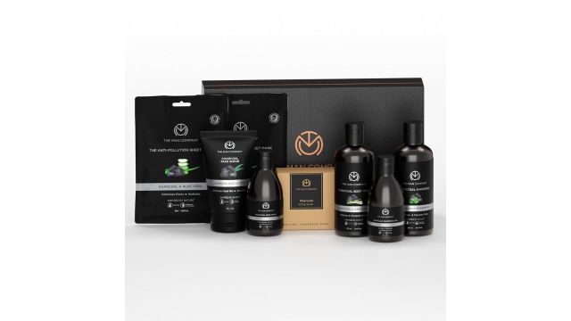 The Man Company Ultimate Charcoal De-Tan Grooming Kit