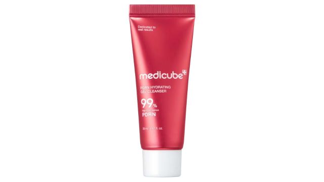 medicube PDRN Hydrating Gel Cleanser