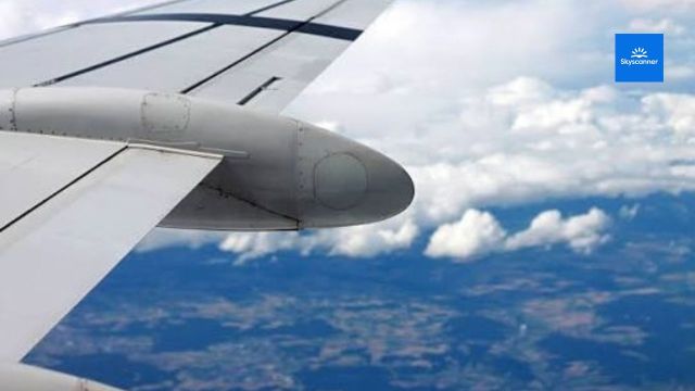 What Makes a Flight Worth Booking When the Cheapest One Isn't?