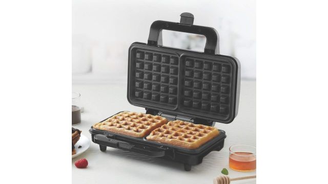 Borosil 1000W Neo Waffle Maker