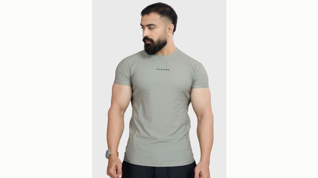 FUAARK Men Anti Odour Slim Fit T-shirt