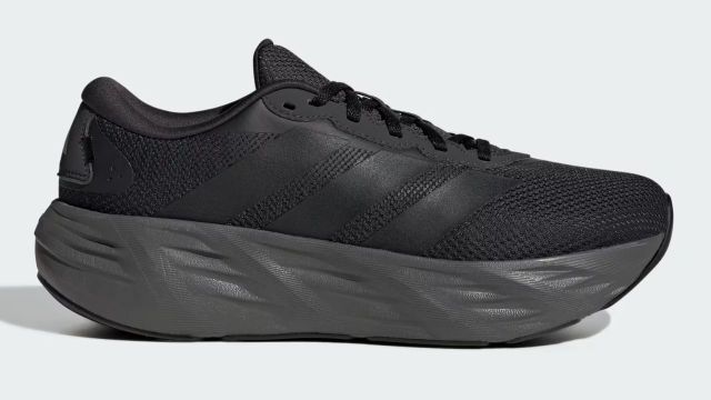 GALAXY 8 ASCEND RUNNING SHOES