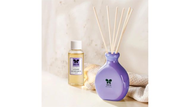 IRIS Lavender Reed Diffuser Set
