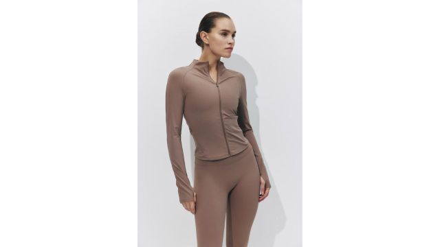 Sports Jacket with SculptMove