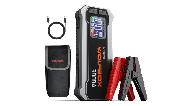 WOLFBOX 3000A Jump Starter