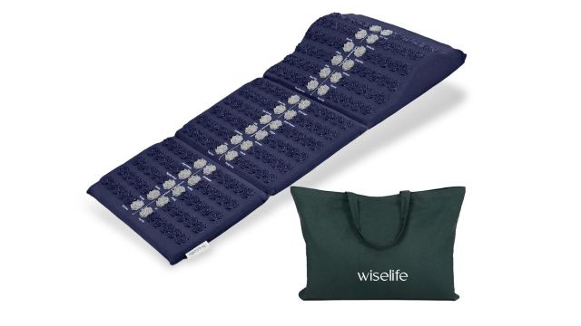 Wiselife Acupressure Mat and Pillow Set