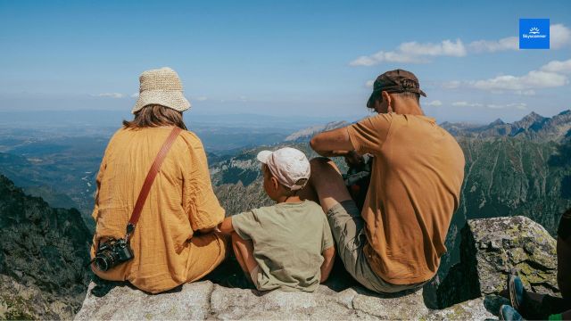 The Holiday Test: Would You Still Want to Visit If You Couldn't Take Photos?