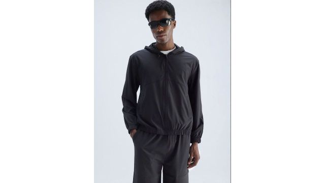 CAVA Black Trailscape Jacket