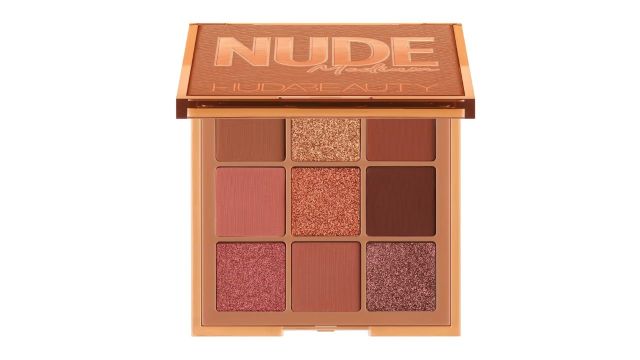 Huda Beauty Nude Obsessions Eyeshadow Palette in Medium
