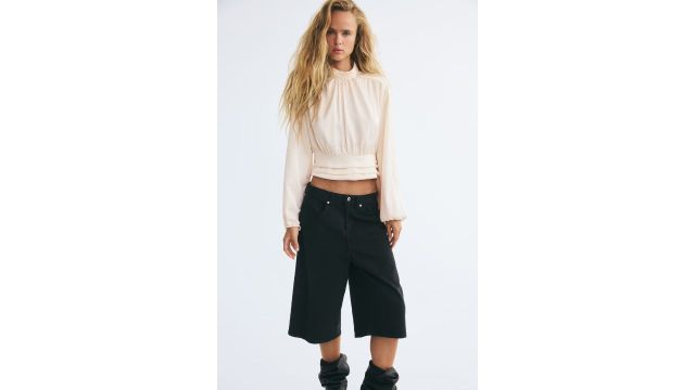 Pleated Tie-detail Blouse