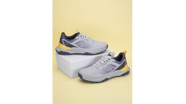 Red Tape Men Mesh Training or Gym Non-Marking Shoes